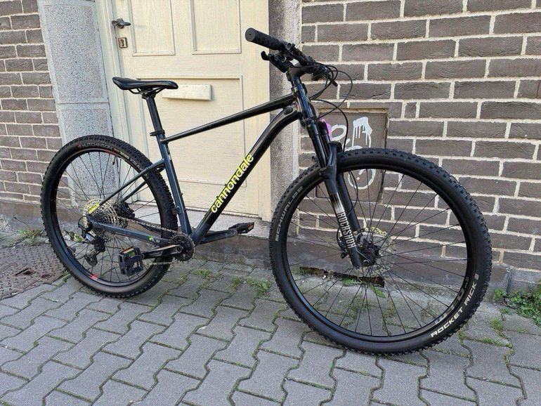 Used Cannondale Trail SL 2 2023 2023 Mountainbike, Black, 29 — image 8 of 10