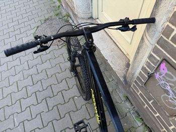 Used Cannondale Trail SL 2 2023 2023 Mountainbike, Black, 29 — image 9 of 10
