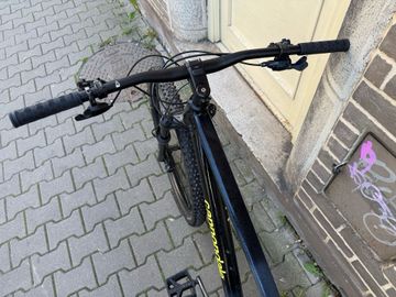 Used Cannondale Trail SL 2 2023 2023 Mountainbike, Black, 29 — image 9 of 10
