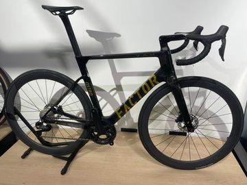 Factor Ostro Vam Ultegra Di2 2024 2024 Road & Gravel d'occasion