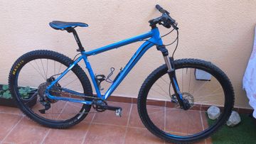 Used Merida BIG.NINE 40-D 2017 2017 Mountainbike, Blue, 29 — image 1 of 3