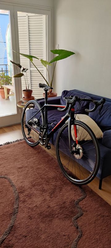 Używany Trek Emonda Shimano 105 2020 Road & Gravel — zdjęcie 1 z 3