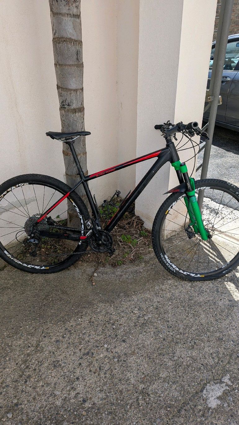 Used Focus Black Forest 2013 Mountainbike, Rot, 29 — image 1 of 8