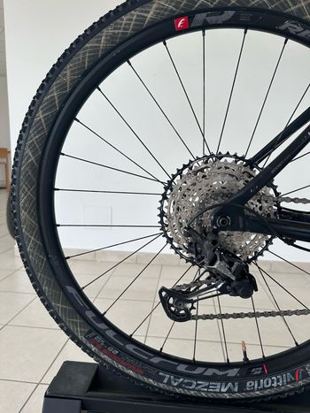 Used Trek Custom Shimano Deore XT 2019 Mountainbike, Black — image 5 of 6