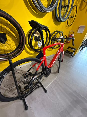 Brugt Pinarello NYTRO E5 ROAD - 105 Di2 2024 2024 Road & Gravel — billede 4 af 4