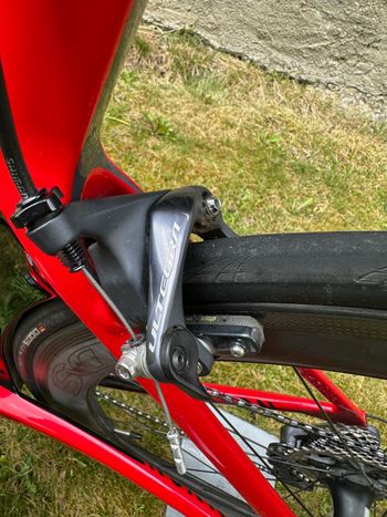 Used Canyon Aeroad CF SLX 8.0 DI2 2018 Road & Gravel, Red — image 4 of 16