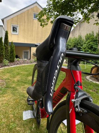 Used Canyon Aeroad CF SLX 8.0 DI2 2018 Road & Gravel, Red — image 8 of 16