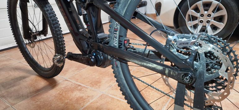 Brugt Trek Fuel EXe 9.9 XTR 2024 2024 Mountainbike — billede 11 af 12