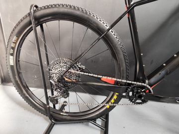 Used Superior Xp Shimano SLX 2020 Mountainbike, Black — image 11 of 11