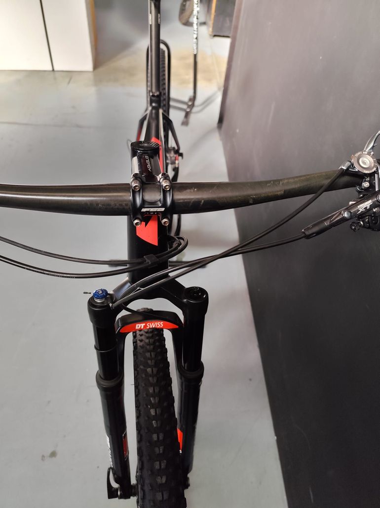 Použité Superior Xp Shimano SLX 2020 Mountainbike — obrázek 7 z 11