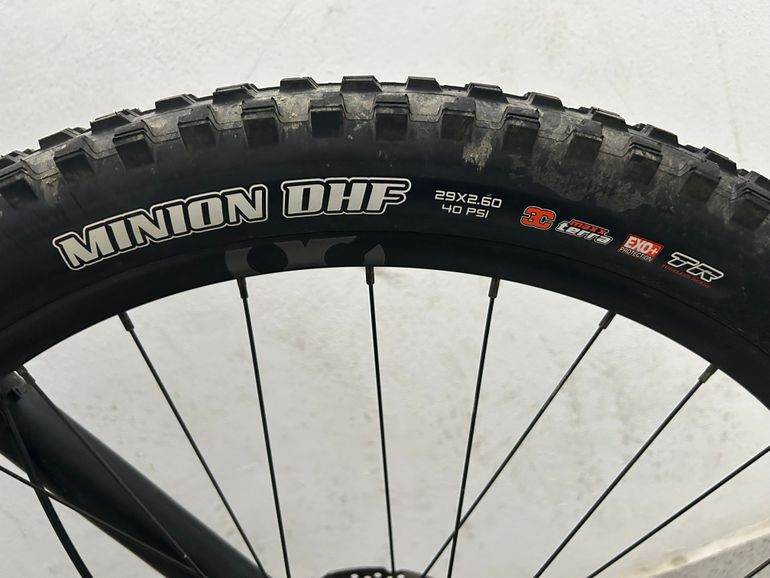 Used Orbea ALMA H20 2022 2022 Mountainbike, Black, 29 — image 6 of 9