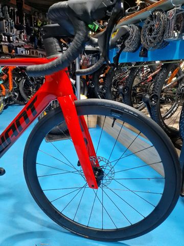 Brugt Giant Propel Advanced 2 2024 2024 Road & Gravel — billede 4 af 7