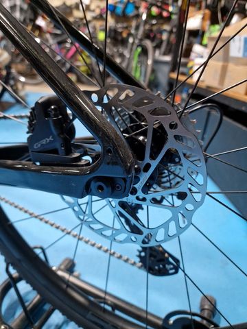 Brugt Giant Revolt Advanced 2 2022 2022 Road & Gravel — billede 8 af 10