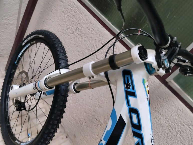 Used Giant Glory SRAM X0 Mountainbike, Black — image 3 of 5