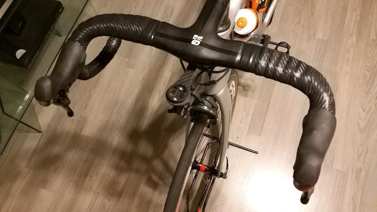 Used Pinarello F8 2018 Road & Gravel, Light Gray — image 5 of 8