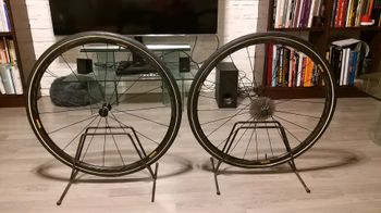 Used Pinarello F8 2018 Road & Gravel, Light Gray — image 7 of 8