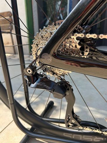 Used Corratec CCT Shimano 105 Di2 2025 Road & Gravel, Black — image 9 of 9