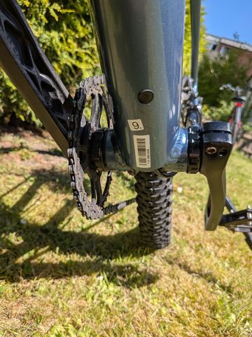 Used Giant Talon 2022 Mountainbike, Blue — image 4 of 8