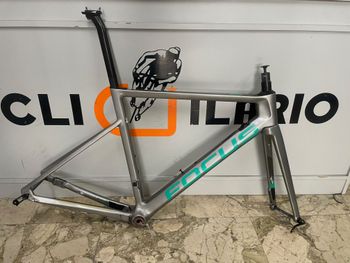 Used Focus IZALCO MAX 9 FRAMESET 2022 2022 Road & Gravel