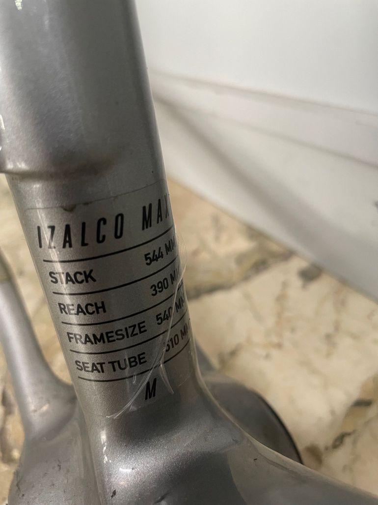 Käytetty Focus IZALCO MAX 9 FRAMESET 2022 2022 Road & Gravel — kuva 3 / 6