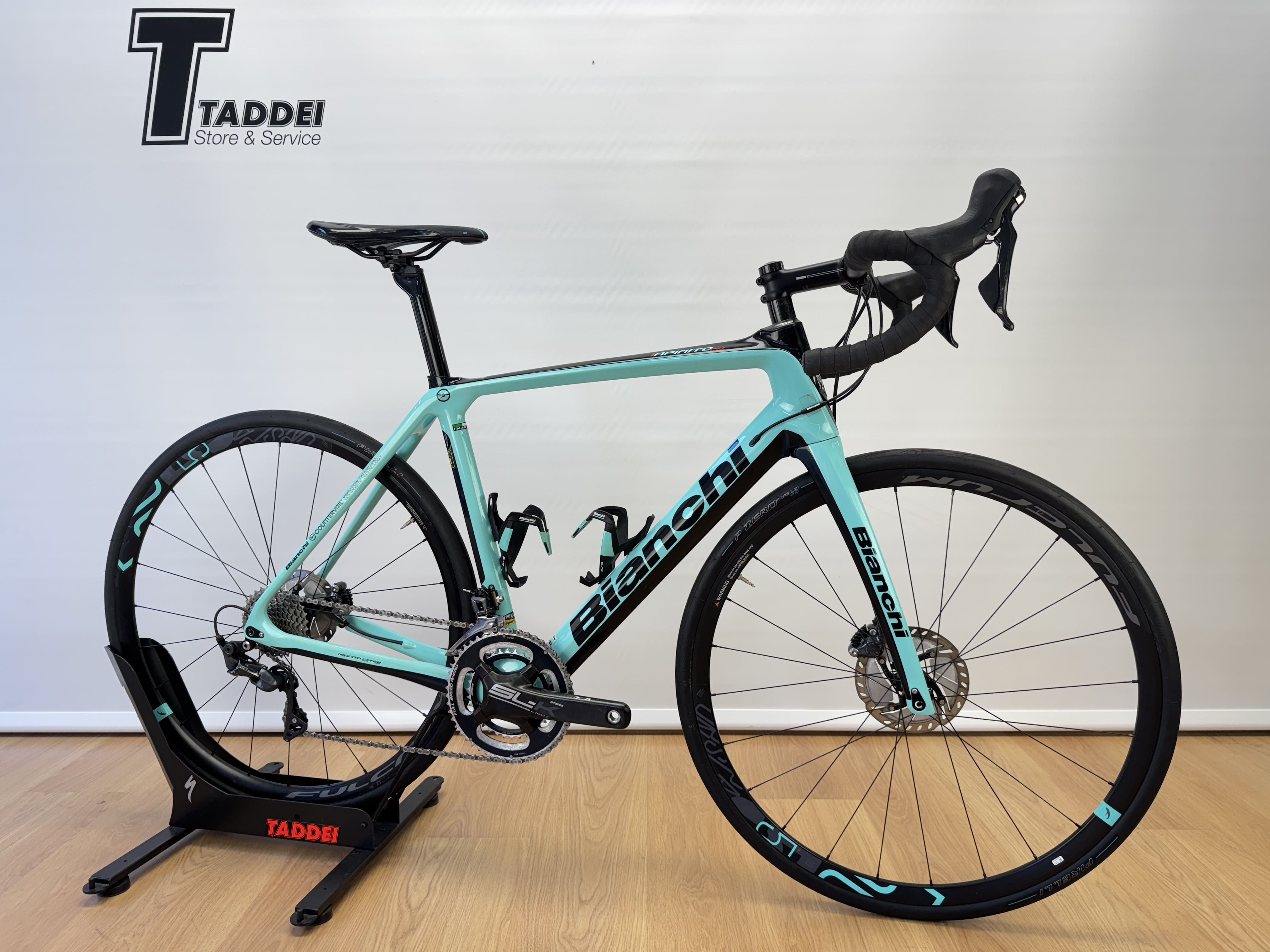 Bianchi Bikes Bianchi Infinito Cv Disc Ultegra 2022 Bianchi Road