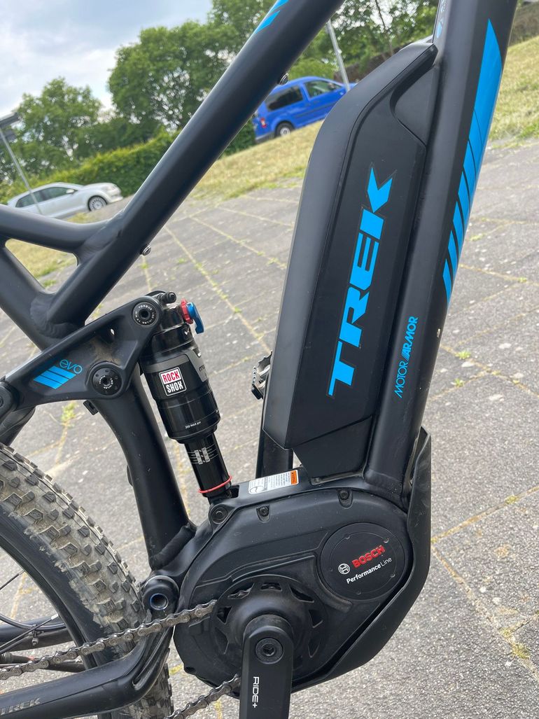 Brugt Trek Powerfly 7FS Plus 2018 2018 Mountainbike — billede 5 af 13
