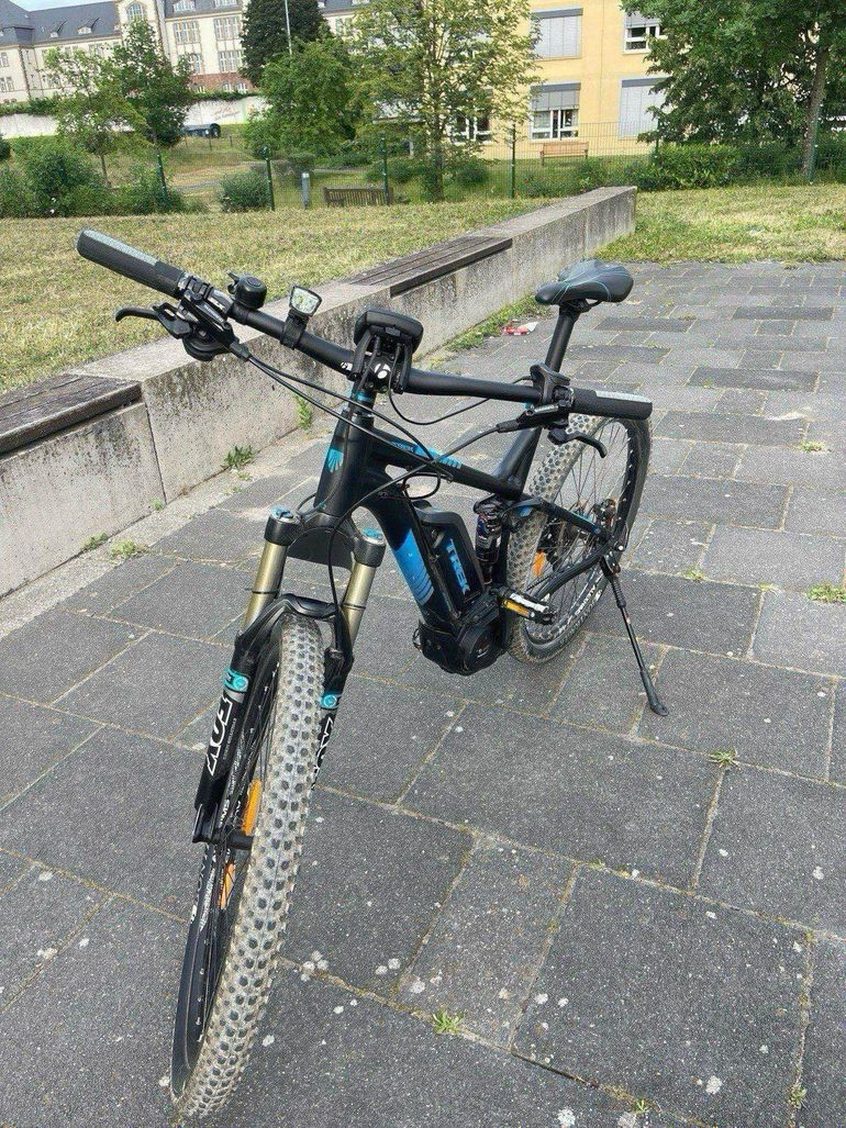 Brugt Trek Powerfly 7FS Plus 2018 2018 Mountainbike — billede 2 af 13