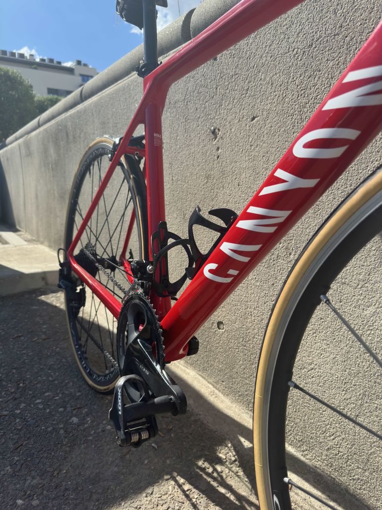 Canyon Ultimate CF SL 2018 Road & Gravel d'occasion — image 4 sur 5