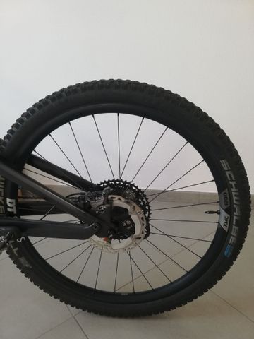 Used Canyon Neuron CF 9 2024 2024 Mountainbike, Light Gray, 27.5, 29 — image 5 of 14