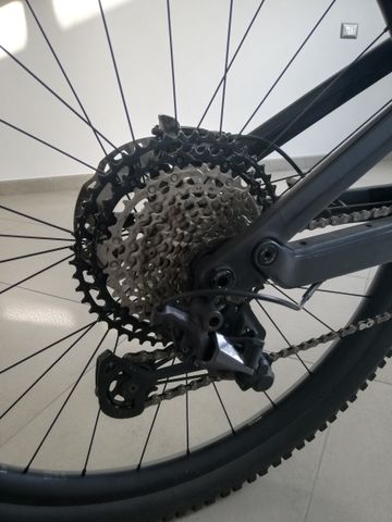 Used Canyon Neuron CF 9 2024 2024 Mountainbike, Light Gray, 27.5, 29 — image 9 of 14