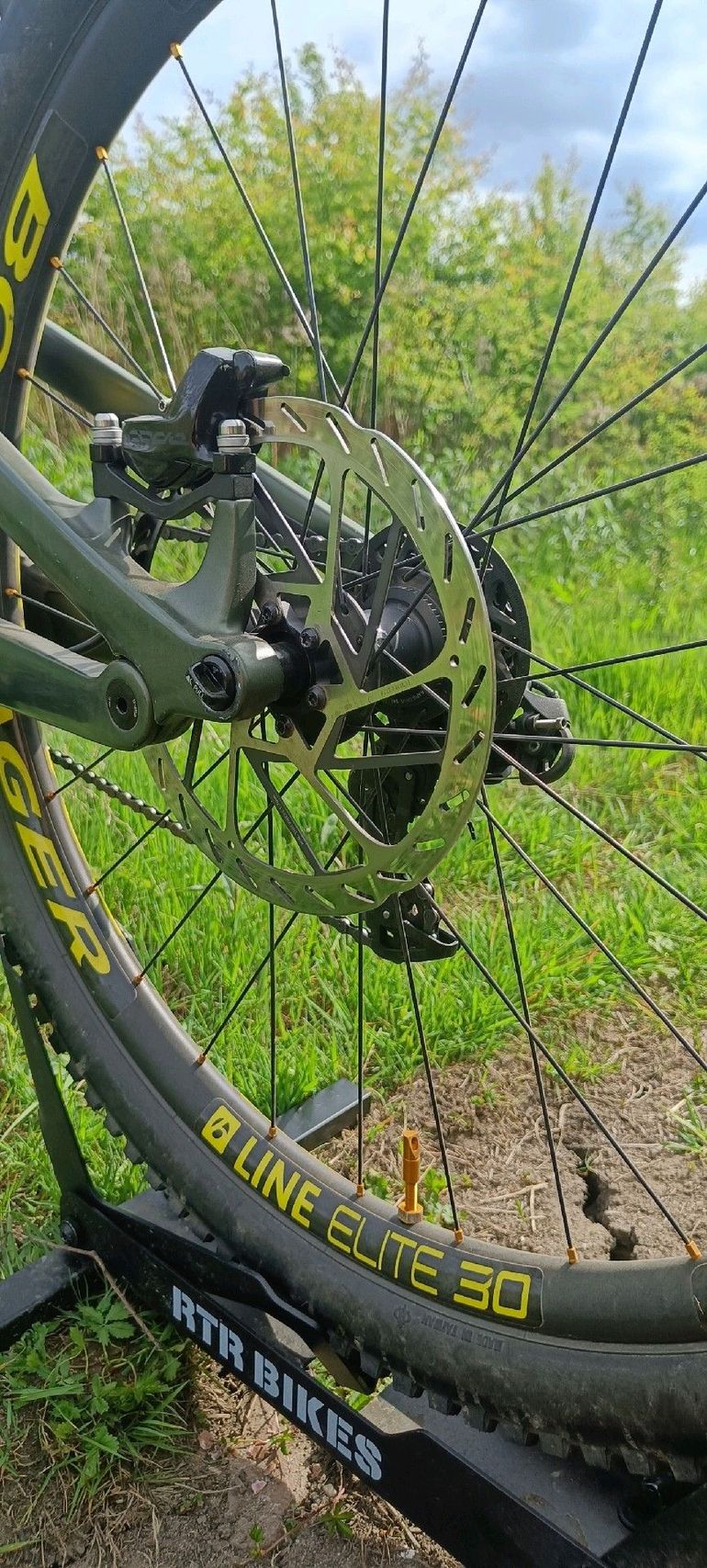 Brugt Canyon Spectral Cf Custom 2022 Mountainbike — billede 6 af 10