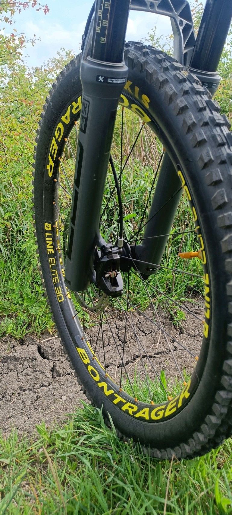 Brugt Canyon Spectral Cf Custom 2022 Mountainbike — billede 10 af 10