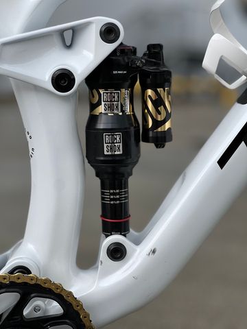 Brugt Trek Fuel Ex UCI 2022 Mountainbike — billede 6 af 9