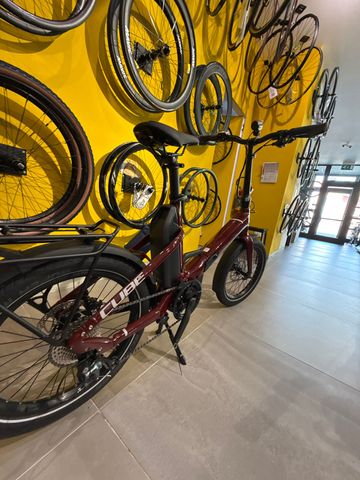 Gebrauchtes Cube Fold Hybrid 2025 Road & Gravel, Rot — Bild 4 von 4