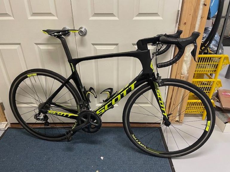 Used Scott Scott Foil Carbon 2017 Road & Gravel, Schwarz — image 1 of 12