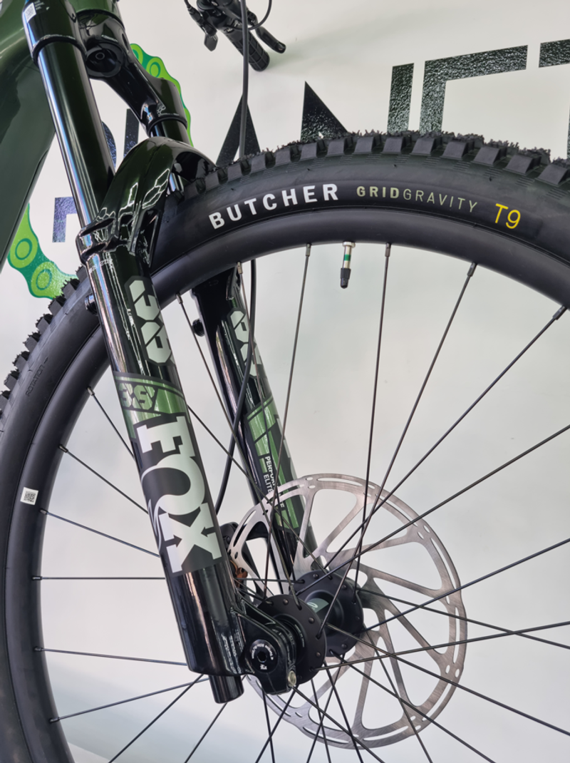 Tweedehands Specialized Turbo Levo 4 Expert 2025 Mountainbike — afbeelding 5 van 7