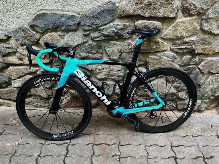 Brugt Bianchi Oltre Shimano Ultegra Di2 2024 Road & Gravel — billede 2 af 5