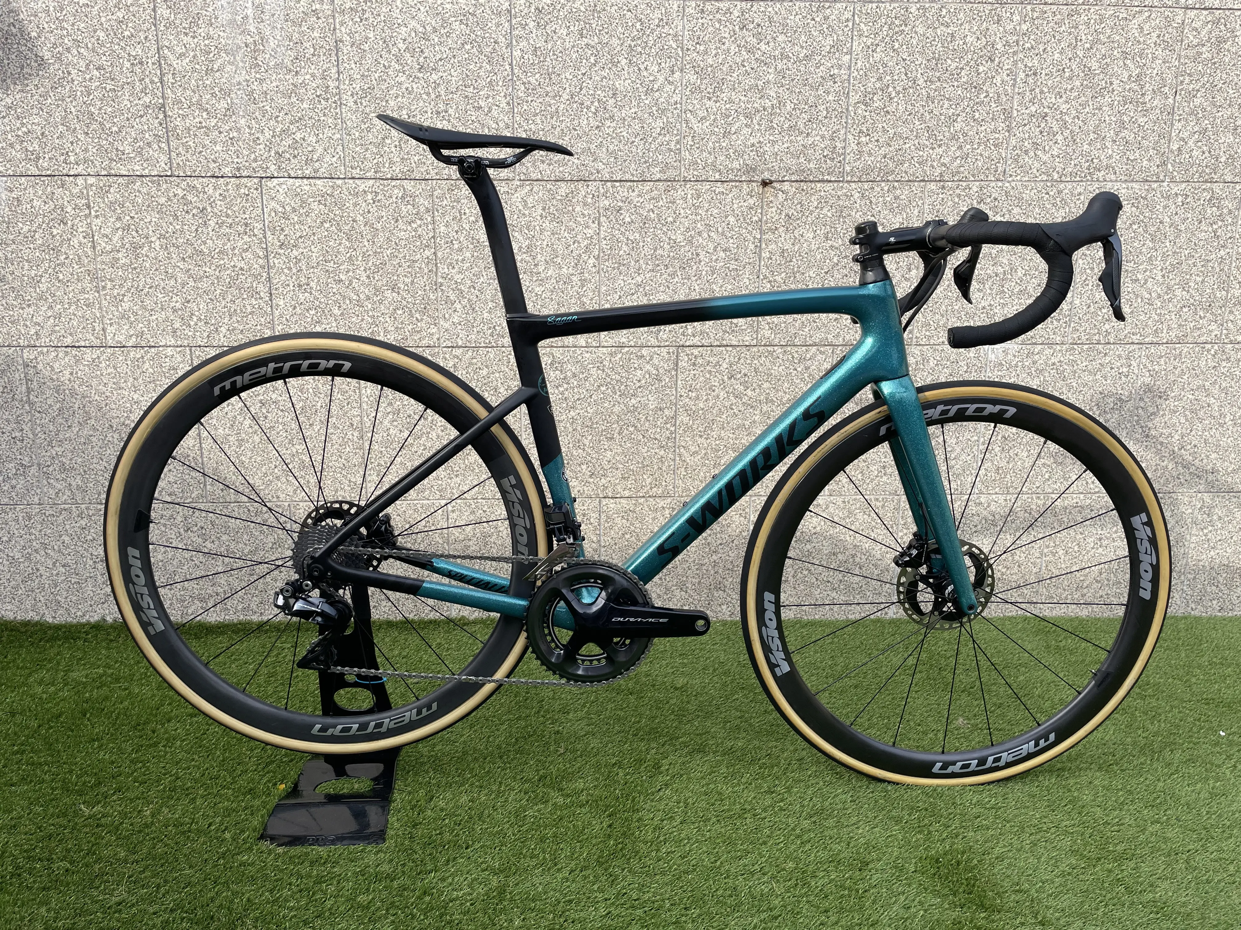 S works online tarmac sagan