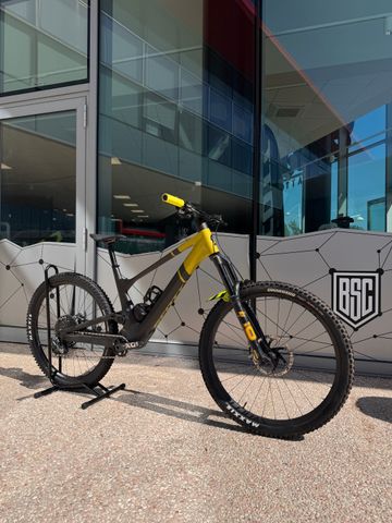 Gebrauchtes Scott Genius ST 900 Tuned 2024 2024 Mountainbike, Schwarz, 29 — Bild 1 von 16