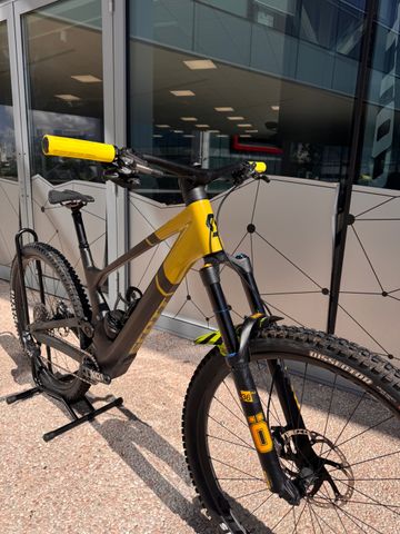 Gebrauchtes Scott Genius ST 900 Tuned 2024 2024 Mountainbike, Schwarz, 29 — Bild 15 von 16