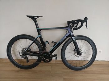 MERIDA REACT 4000 DISC 2018モデル MERIDA REACT 4000 DISC 2018