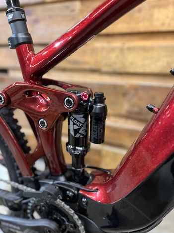 Used Giant Reign E+ 2 2024 2025 Mountainbike, Red, 29 — image 2 of 6