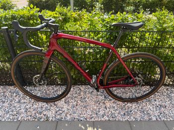Used Trek Checkpoint SL 6 AXS 2023 2023 Road & Gravel, Red — image 2 of 12