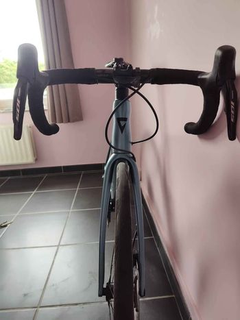 Giant TCR Advanced Pro Disc 1 Di2 2023 2023 Road & Gravel d'occasion — image 6 sur 6