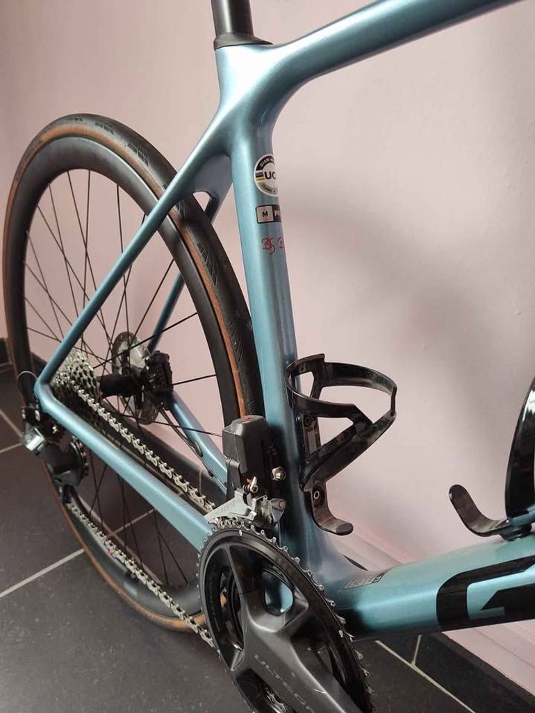 Giant TCR Advanced Pro Disc 1 Di2 2023 2023 Road & Gravel d'occasion — image 5 sur 6