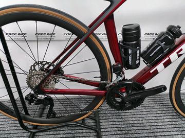 Brugt Trek Madone SL 6 Gen 8 2025 2025 Road & Gravel — billede 2 af 10