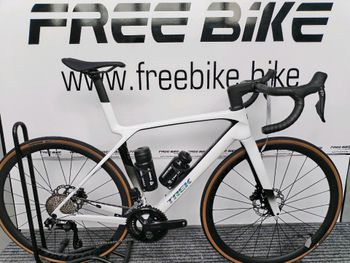 Trek, Madone SL 5 Gen 8 2025