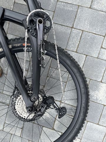 Tweedehands Canyon Spectral 29 CF 8 2022 2022 Mountainbike — afbeelding 5 van 8