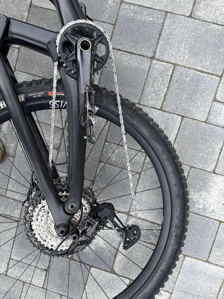 Canyon Spectral 29 CF 8 2022 2022 Mountainbike usato, Nero — immagine 5 di 8