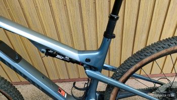 Used Canyon Lux Trail 2024 Mountainbike, Light Gray — image 3 of 9